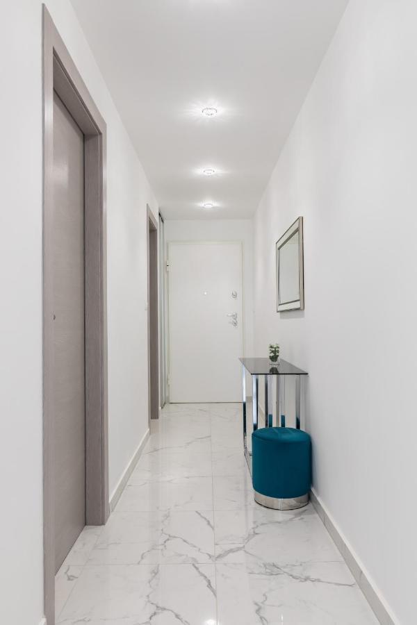 Elysian Zen Luxury Apartment - Two Bedroom Apartment With Terrace And Sea View Split Exterior photo
