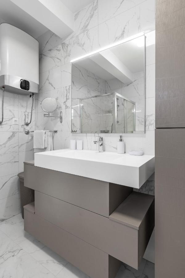 Elysian Zen Luxury Apartment - Two Bedroom Apartment With Terrace And Sea View Split Exterior photo