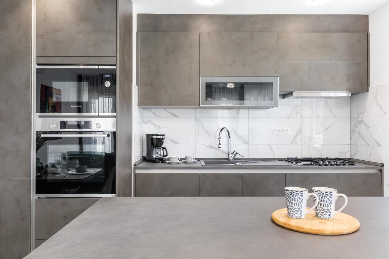 Elysian Zen Luxury Apartment - Two Bedroom Apartment With Terrace And Sea View Split Exterior photo