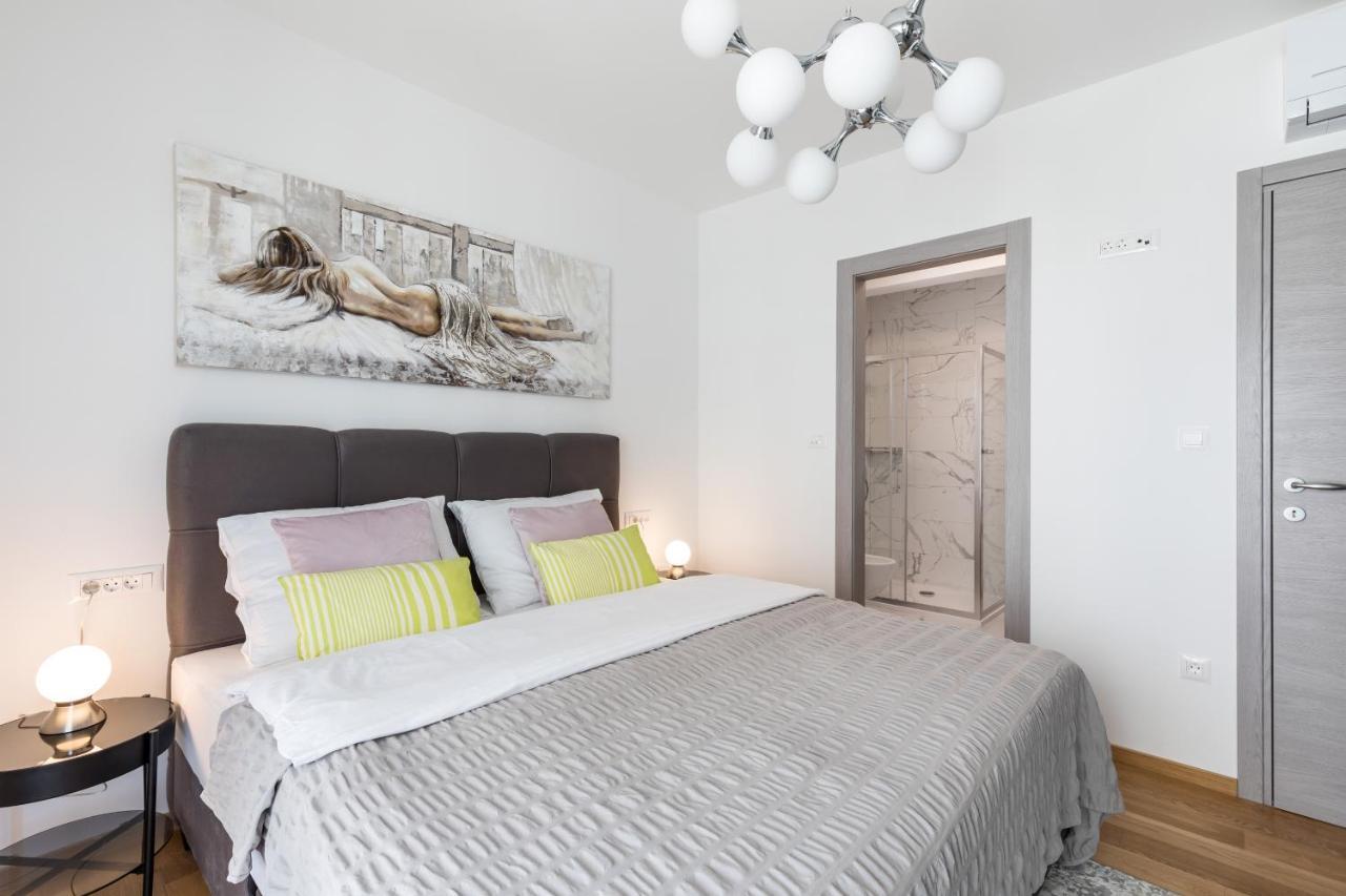 Elysian Zen Luxury Apartment - Two Bedroom Apartment With Terrace And Sea View Split Exterior photo