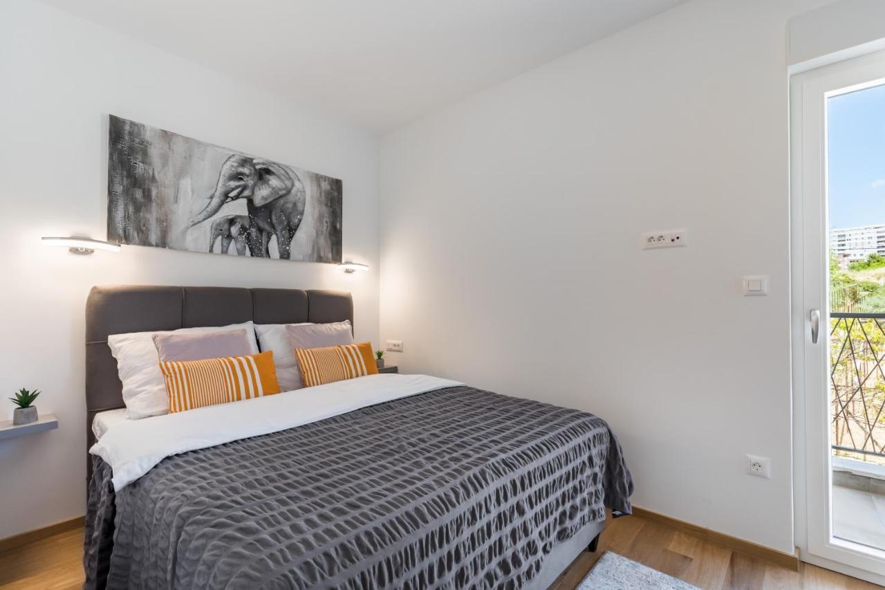 Elysian Zen Luxury Apartment - Two Bedroom Apartment With Terrace And Sea View Split Exterior photo